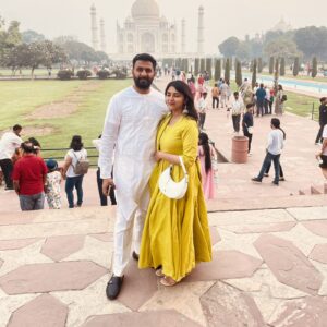 Taj Mahal: The Making of a Wonder